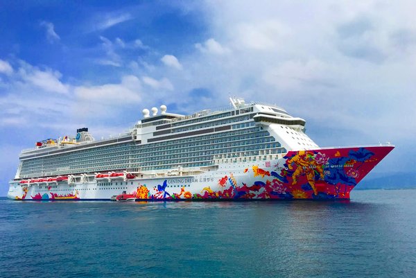 Quelles espèces peut-on observer au zoo de Saint-Martin-la-Plaine ?